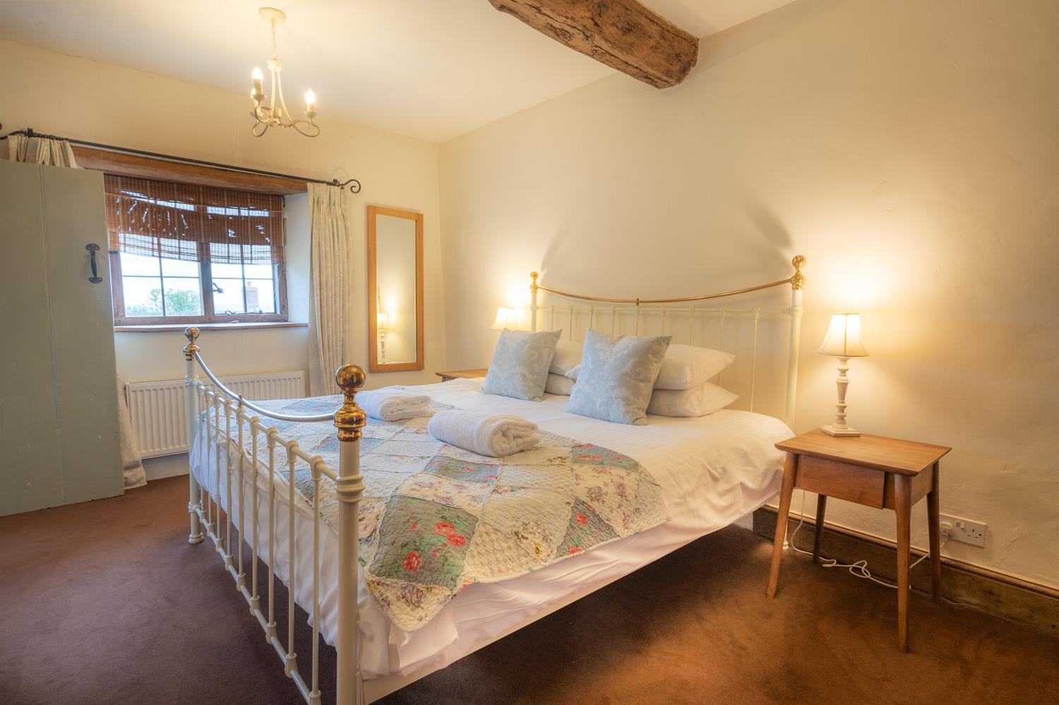 Tilbury Shepherd Huts With Hot Tubs Plus Holiday Cottages West Bagborough Экстерьер фото